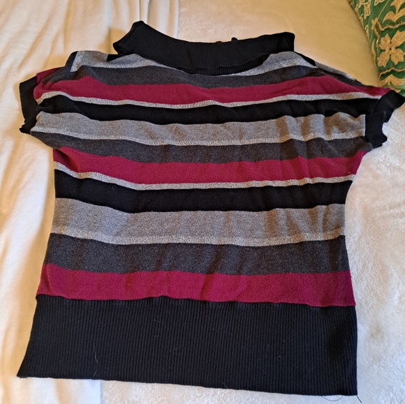 IZ short-sleeved sweater - Picture 4 of 4
